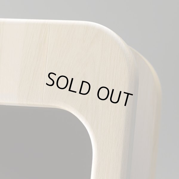 画像4: SS-ESL11-NA13｜42〜43V型｜新しい形のイーゼルスタンド ｜ナチュラル (4)